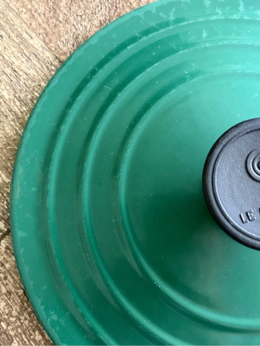 Le Creuset this listing